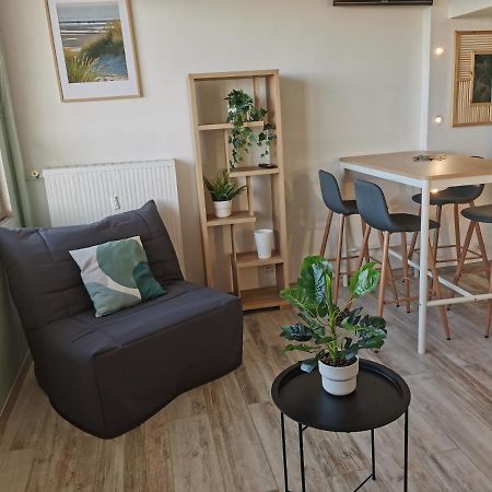 Le Pouget , Studio, Rez De Chaussee, Front De Mer Wifi Le Touquet Eksteriør billede